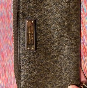 Michael Kors wallet